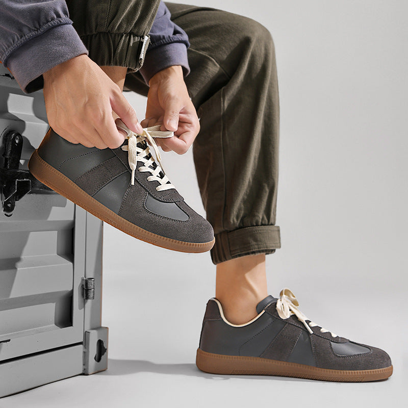 Men’s Retro Casual Sneakers – Soft Bottom White Sports Shoes