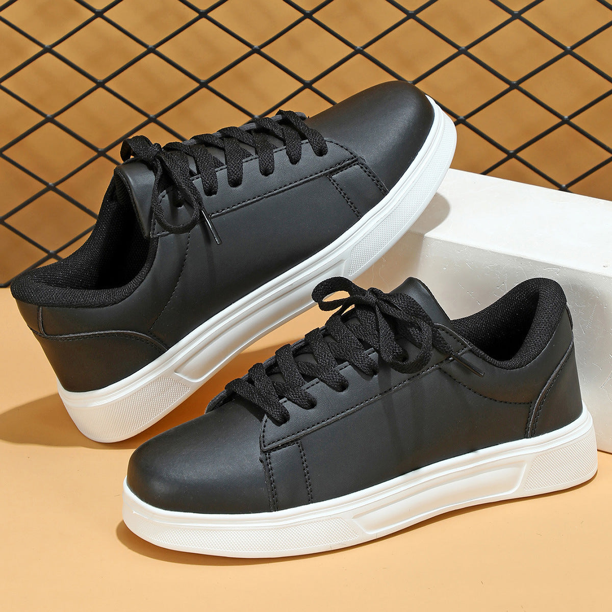 Men’s Platform Skateboard Sneakers – Casual Flat Street Shoes