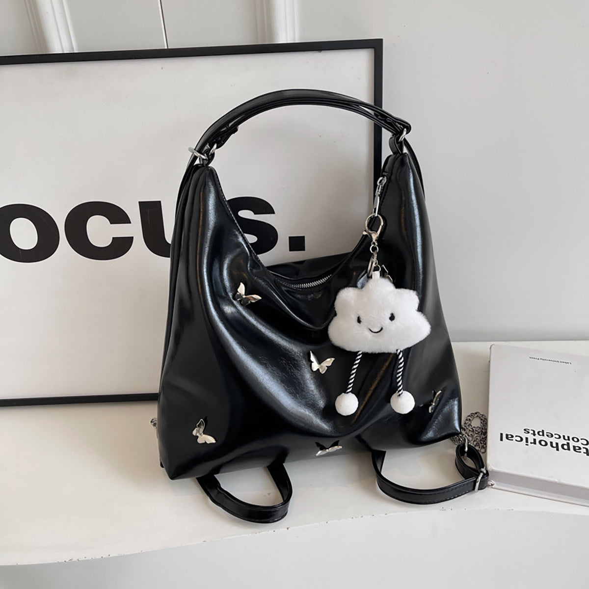 Large Designer Women’s Handbags – Leather Crossbody & Shoulder Bags with Adjustable Straps