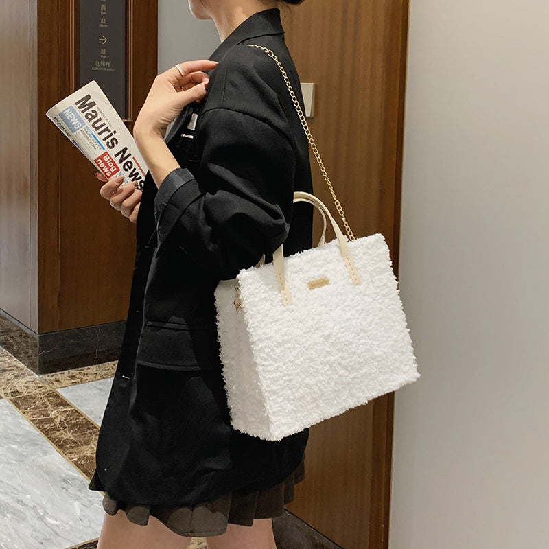 Creative DIY Hand-Woven Bag – Simple Handmade Tote for Women