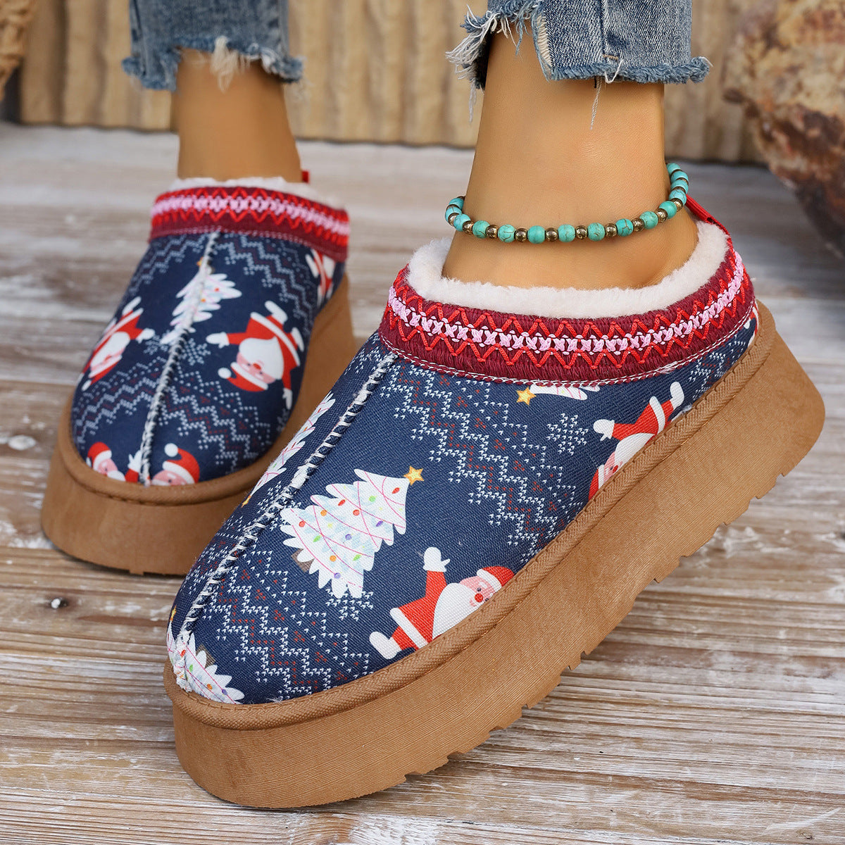 Women’s Christmas Print Ankle Boots – Plush Lined Slip-On Winter Shoes