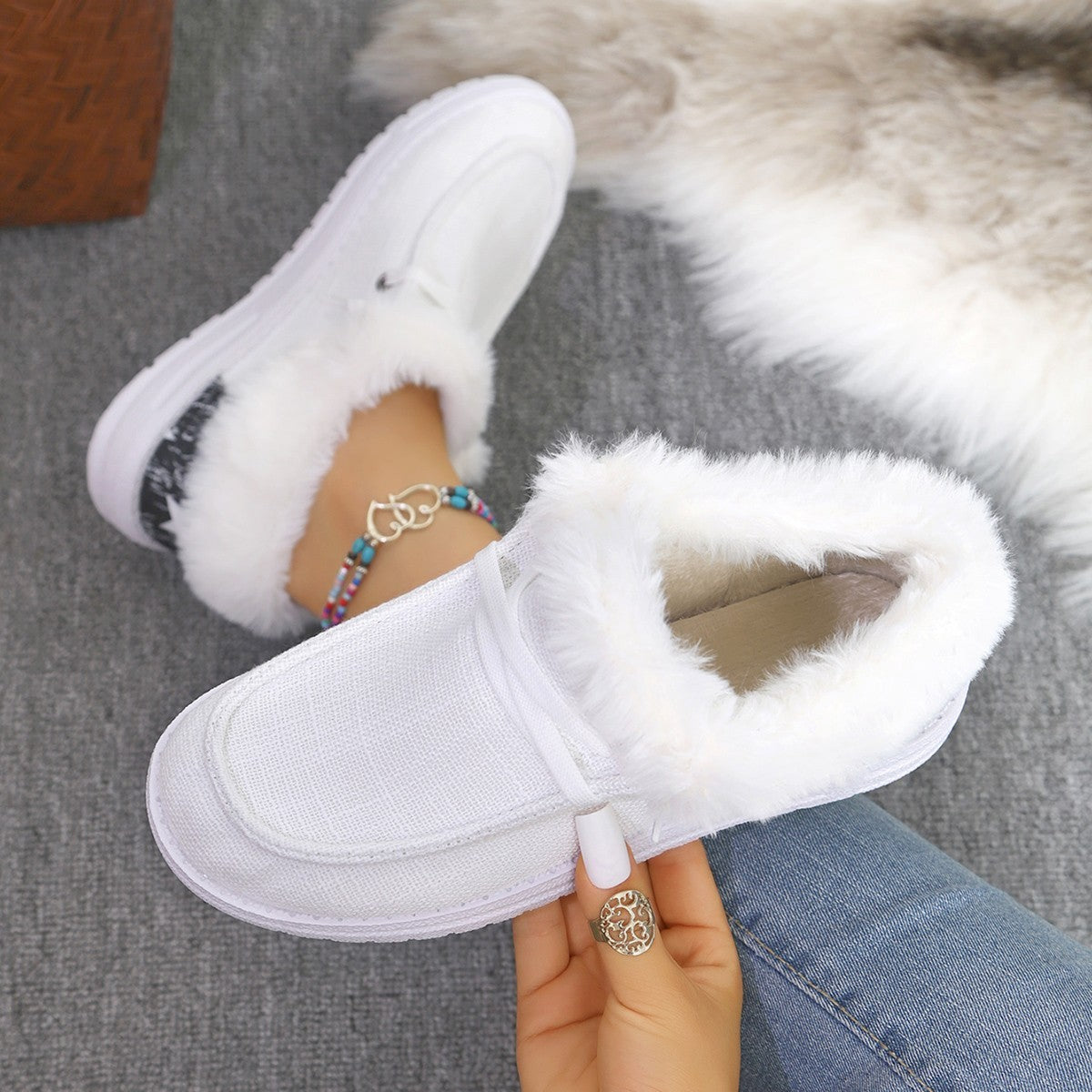 Women's Pumps Plus Size Flat Heel Furry Retro Casual Mom Shoes