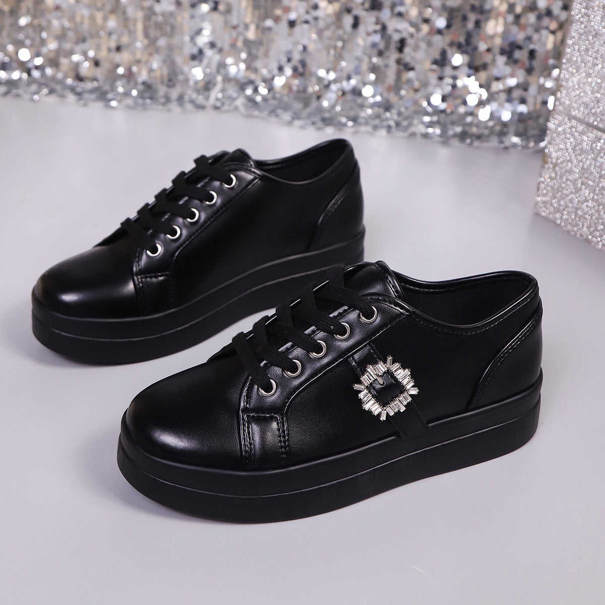 Women's Leather Sports Shoes | New Soft Bottom Comfortable Design