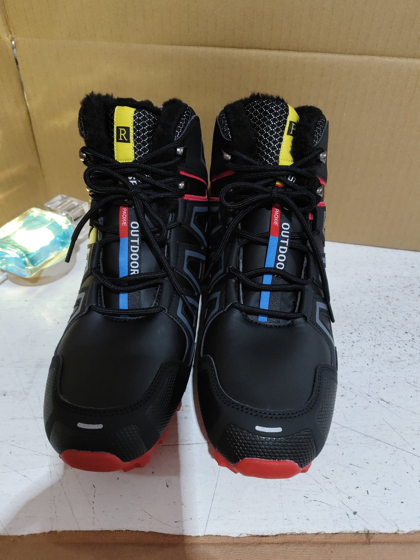 Men’s Winter Snow Boots – High-Top Thermal Mountaineering Shoes