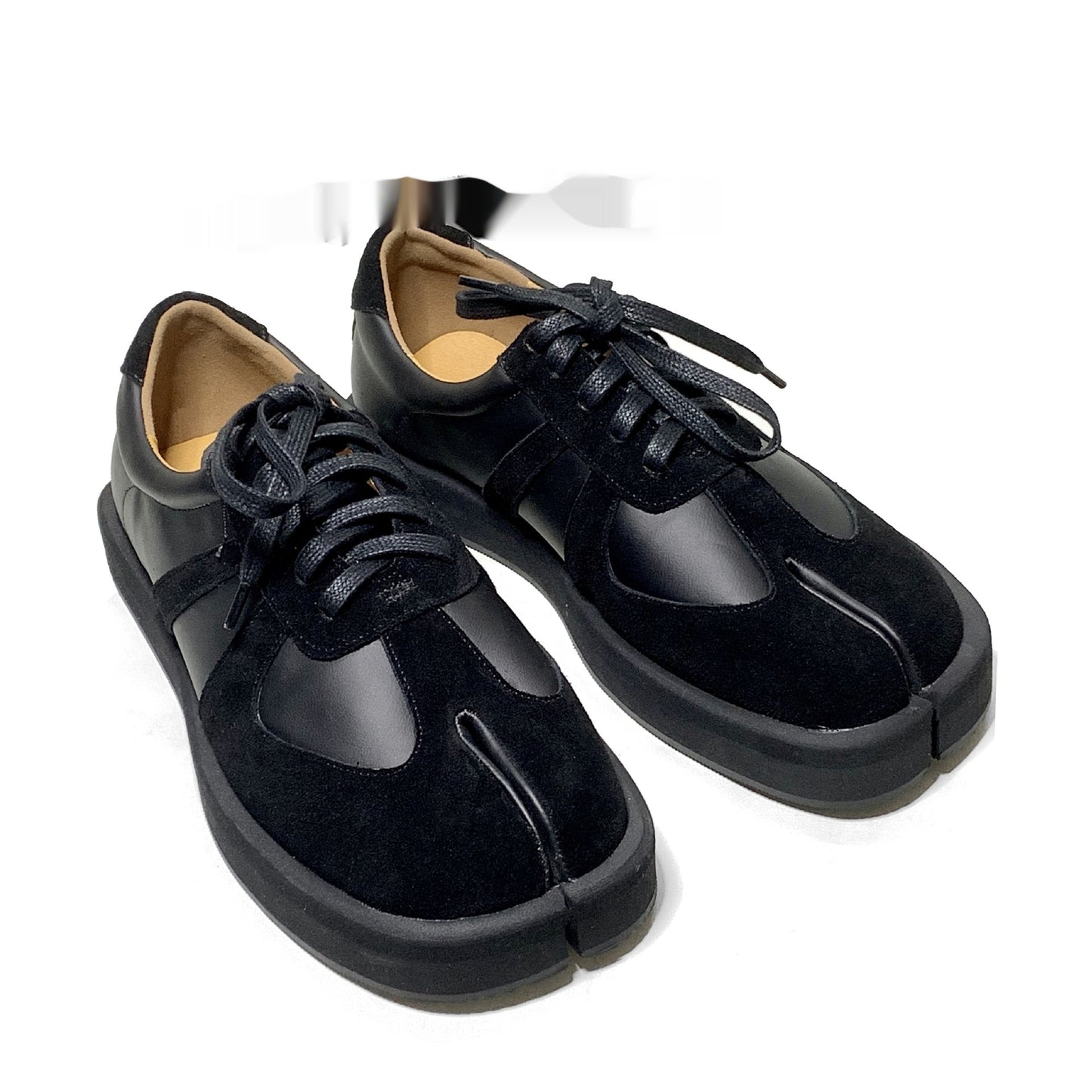 Men’s & Women’s Split Toe Training Shoes – Gray/White-Black Ninja Sneakers