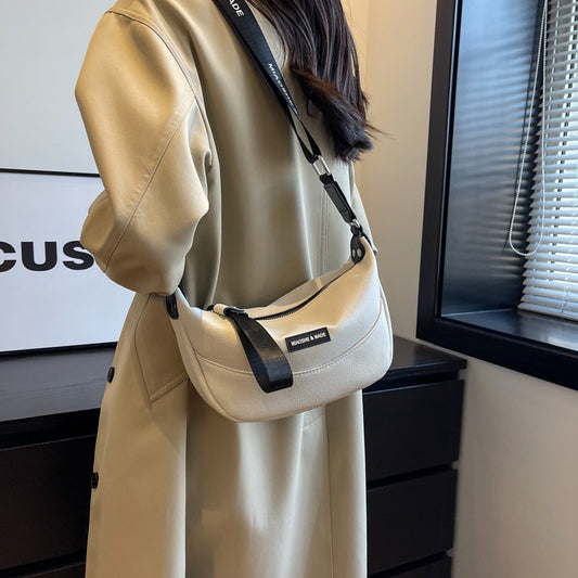 Best-Selling Women’s Crossbody Bag – Versatile Dumpling Design